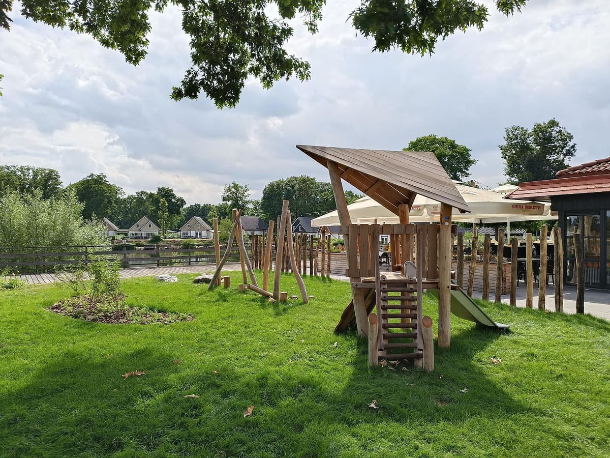 EuroParcs Limburg vakantieparken in het bos met wellness