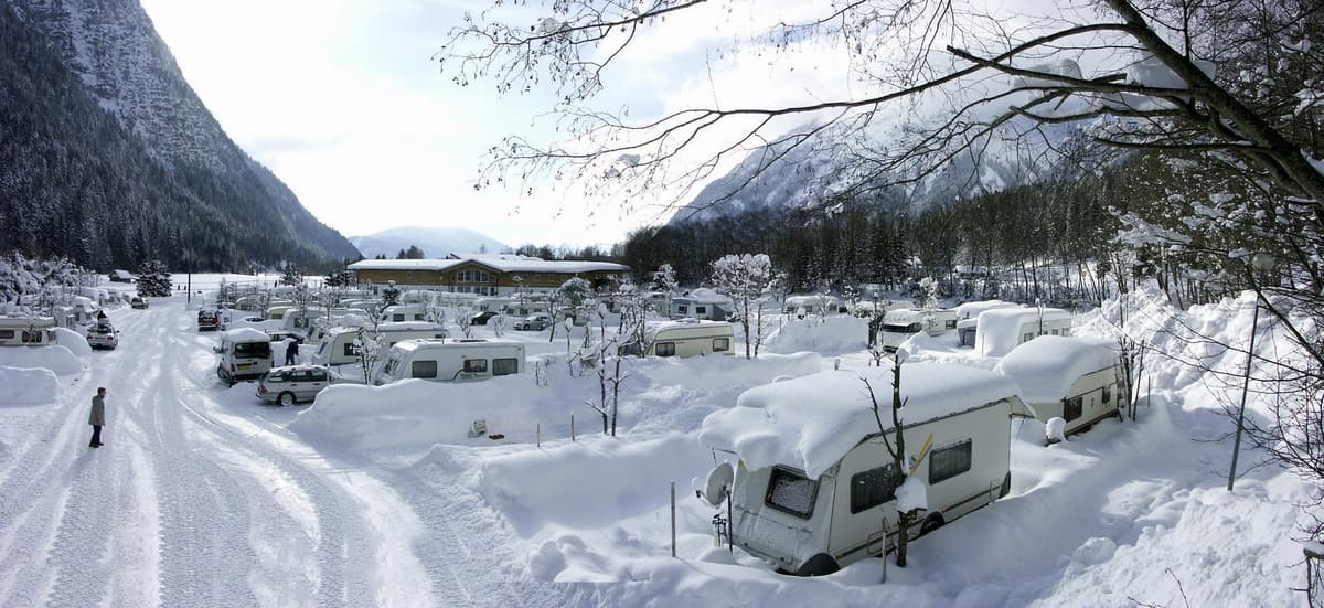 Austria Parks Camping Leutasch vakantieparken in het bos met wellness