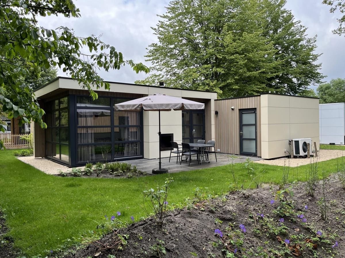 EuroParcs Buitenhuizen vakantieparken in Noord-Holland met buitenzwembad