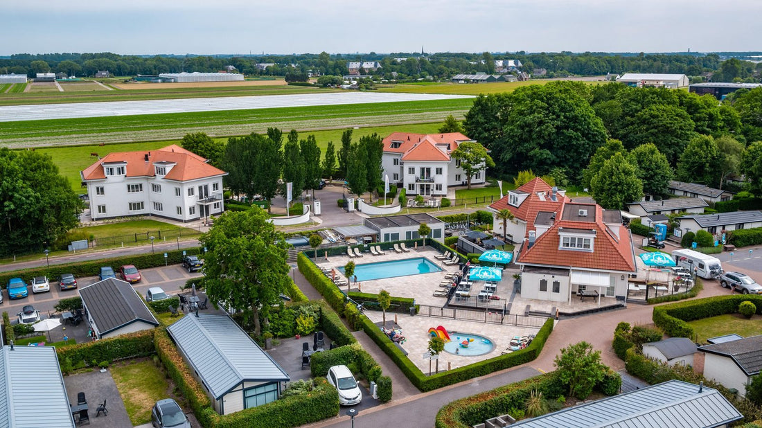 Zon, Zee, Zwembad: 3 Top Vakantieparken aan de Kust met Buitenzwembad